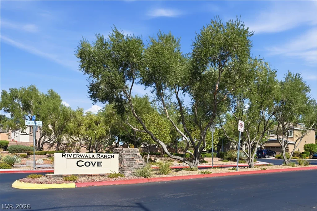 6049 River Belle, North Las Vegas, NV 89031