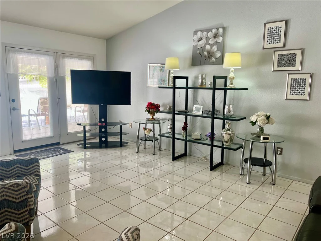 8304 Vibrant, Las Vegas, NV 89117