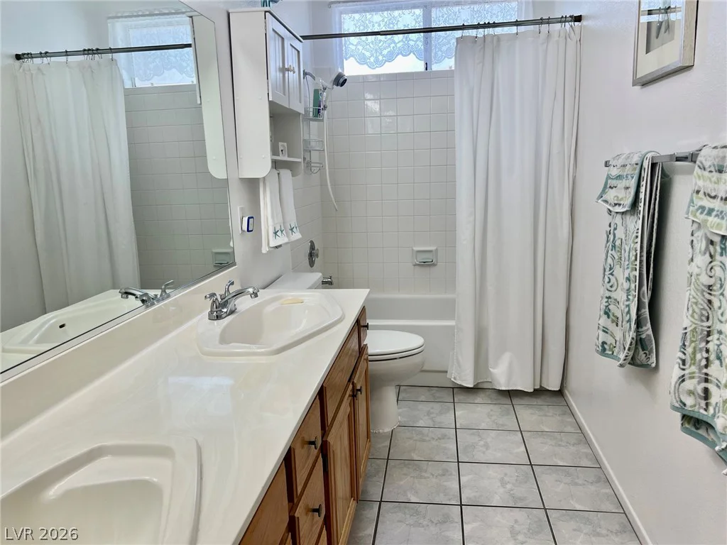 8304 Vibrant, Las Vegas, NV 89117