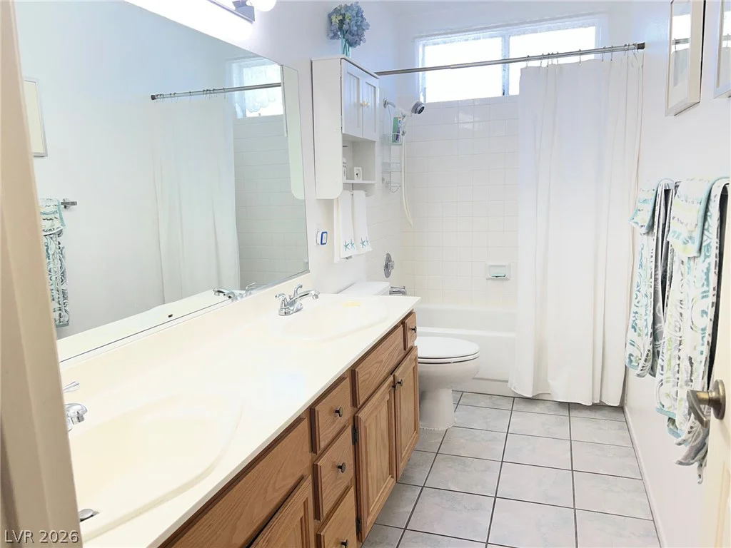 8304 Vibrant, Las Vegas, NV 89117