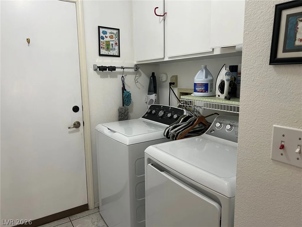 8304 Vibrant, Las Vegas, NV 89117