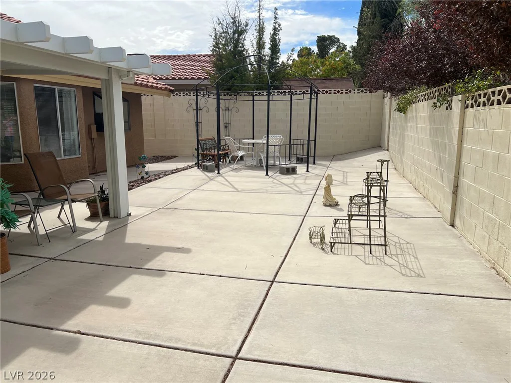 8304 Vibrant, Las Vegas, NV 89117