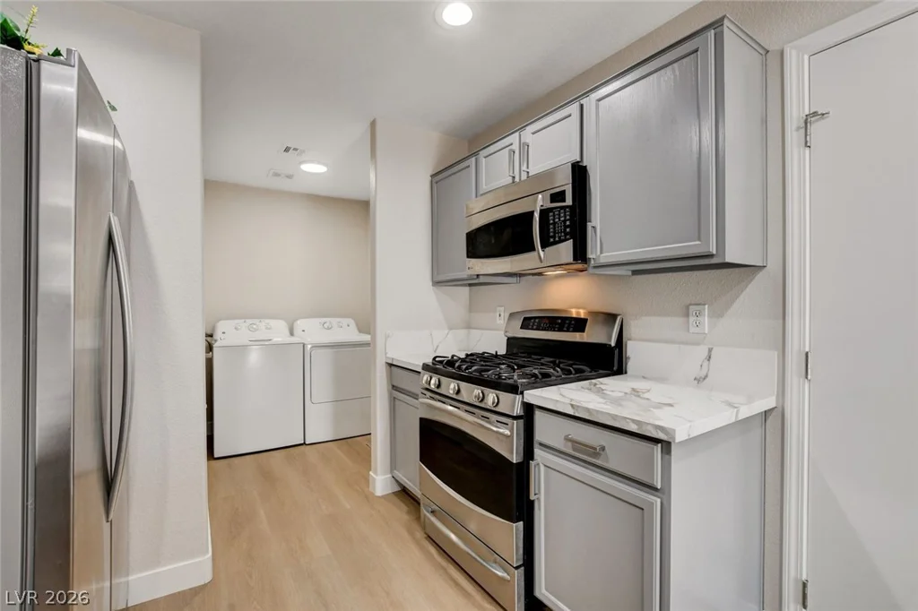 3923 Starfield, Las Vegas, NV 89147
