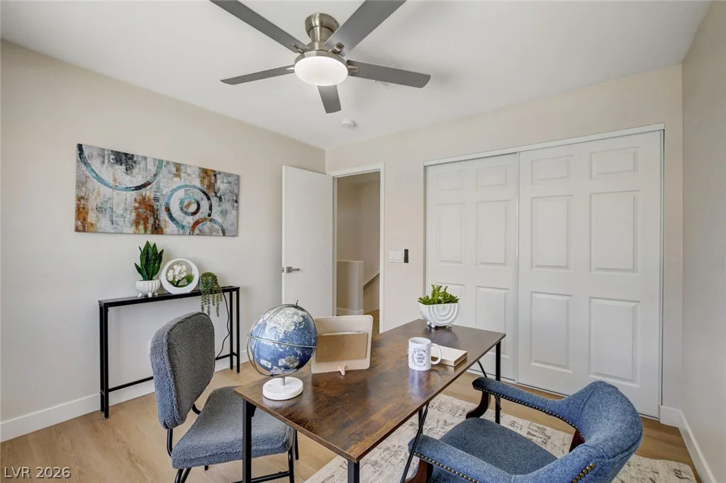 3923 Starfield, Las Vegas, NV 89147