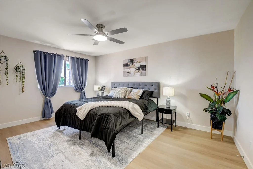 3923 Starfield, Las Vegas, NV 89147