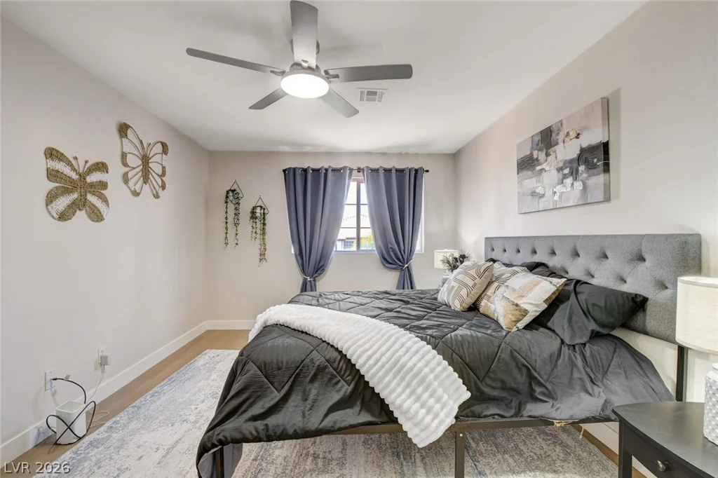 3923 Starfield, Las Vegas, NV 89147