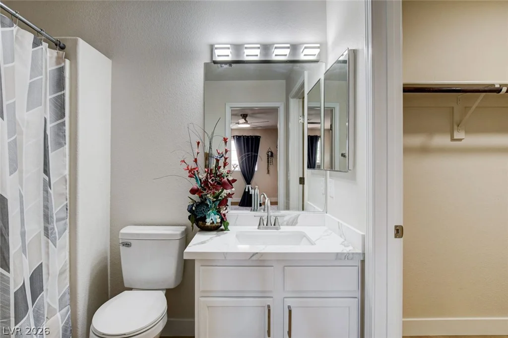 3923 Starfield, Las Vegas, NV 89147