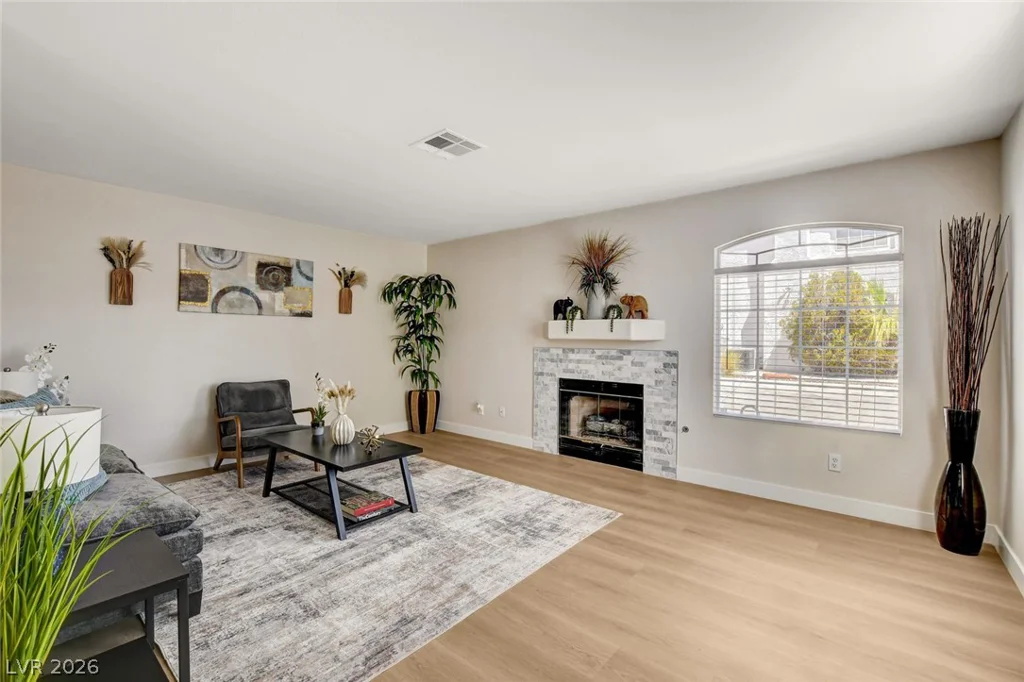 3923 Starfield, Las Vegas, NV 89147