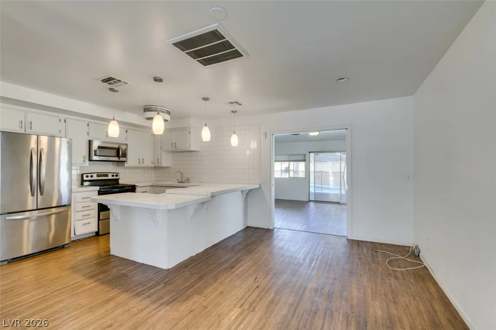 409 Estella, Las Vegas, NV 89107