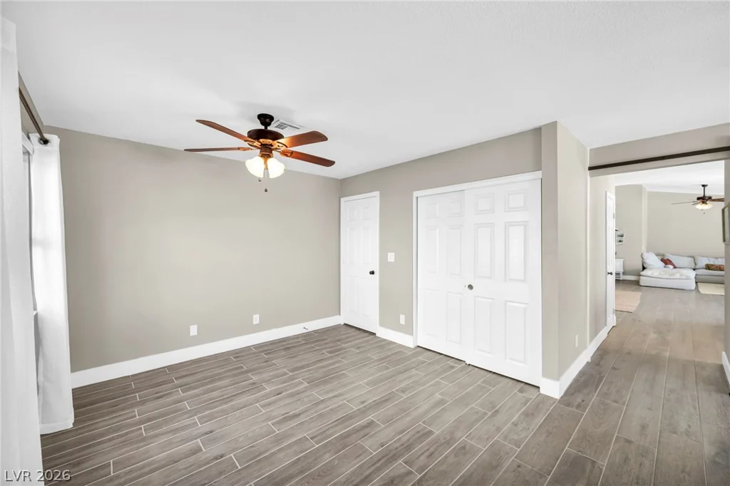 3249 Palmdesert, Las Vegas, NV 89120