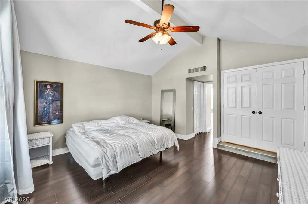 3249 Palmdesert, Las Vegas, NV 89120