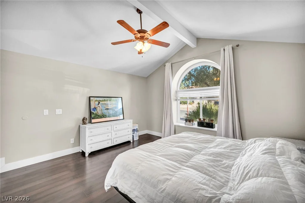 3249 Palmdesert, Las Vegas, NV 89120