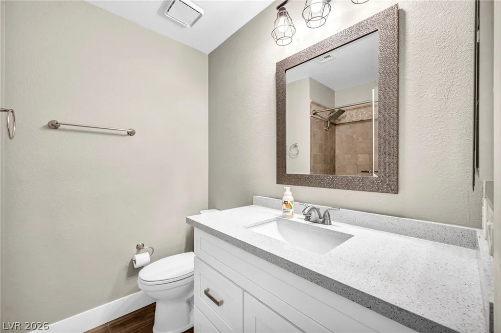 3249 Palmdesert, Las Vegas, NV 89120