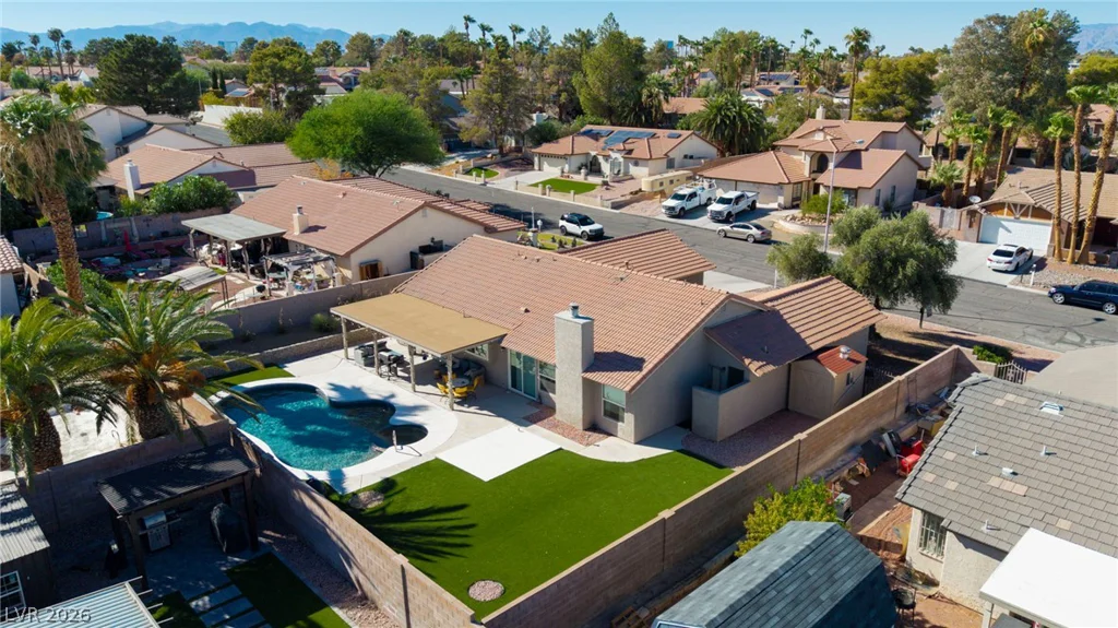 3249 Palmdesert, Las Vegas, NV 89120