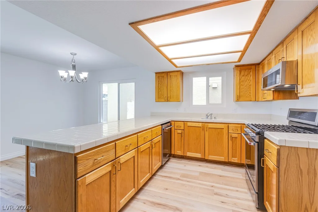 2308 Chatfield, Las Vegas, NV 89128