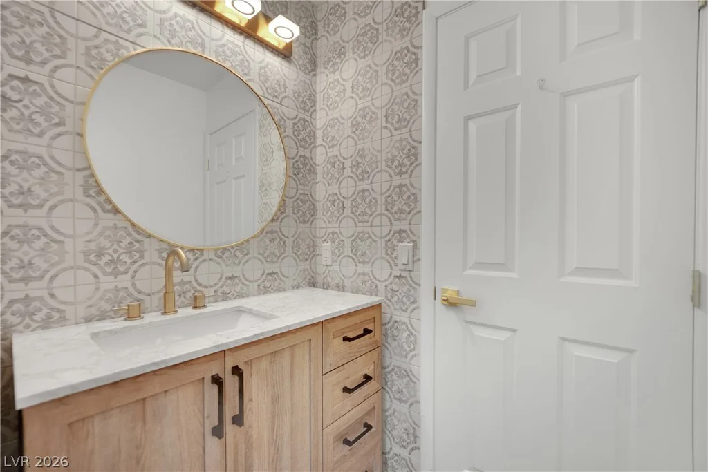 1240 Las Brisas, Henderson, NV 89074