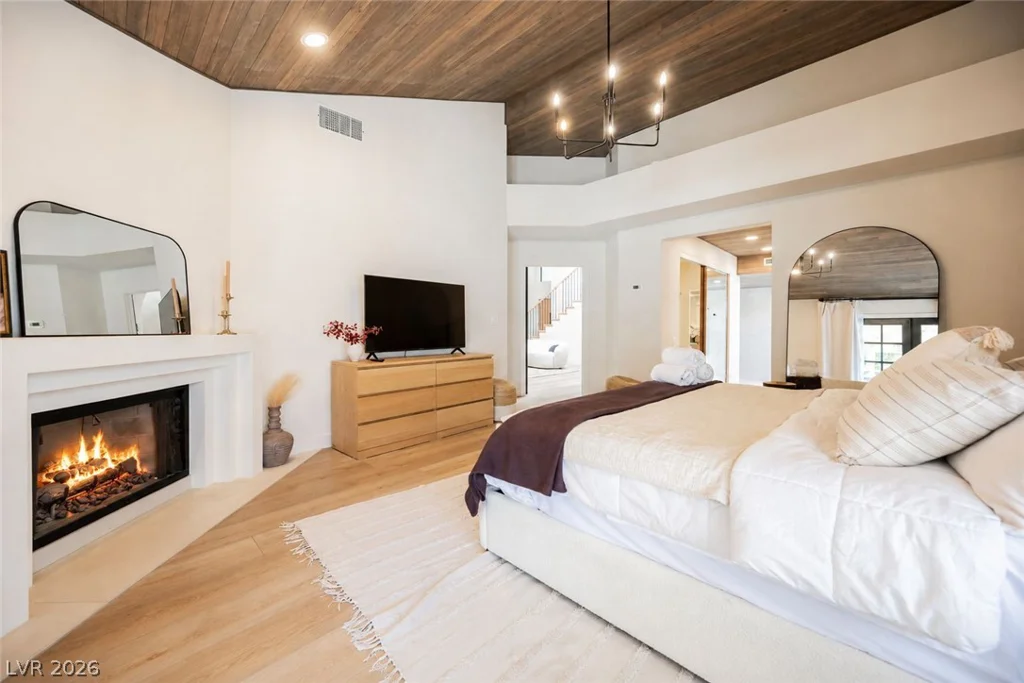 5741 Pearl, Las Vegas, NV 89120