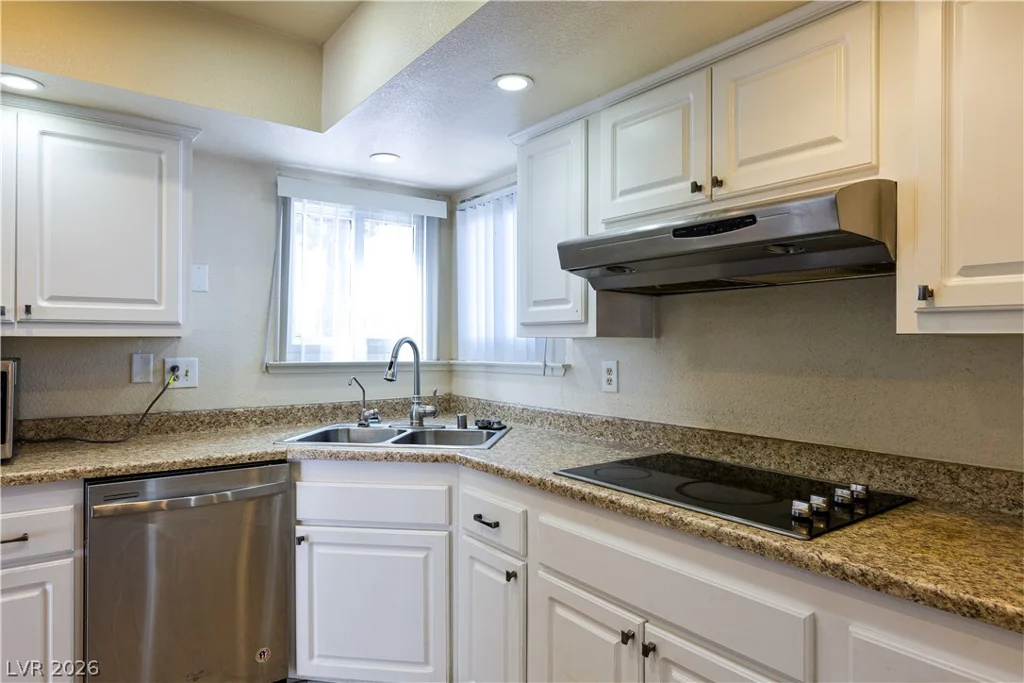 817 Spyglass, Las Vegas, NV 89107