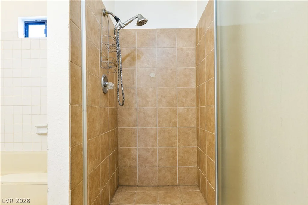817 Spyglass, Las Vegas, NV 89107