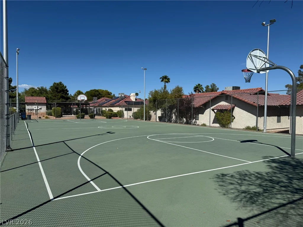 817 Spyglass, Las Vegas, NV 89107
