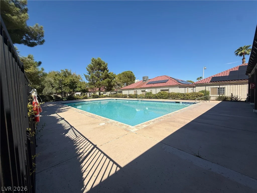 817 Spyglass, Las Vegas, NV 89107