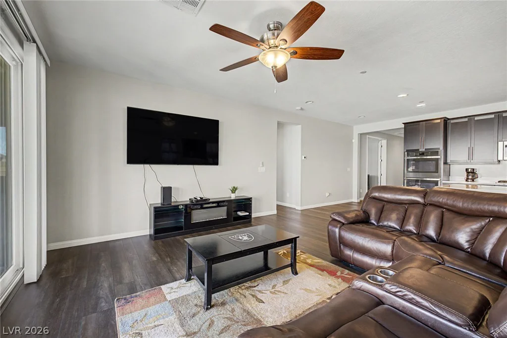 398 Frank Case, Henderson, NV 89011