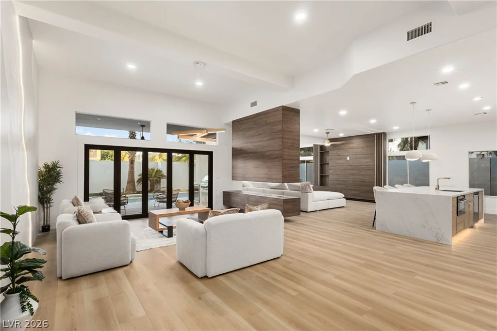 5719 Heather Breeze, Las Vegas, NV 89141