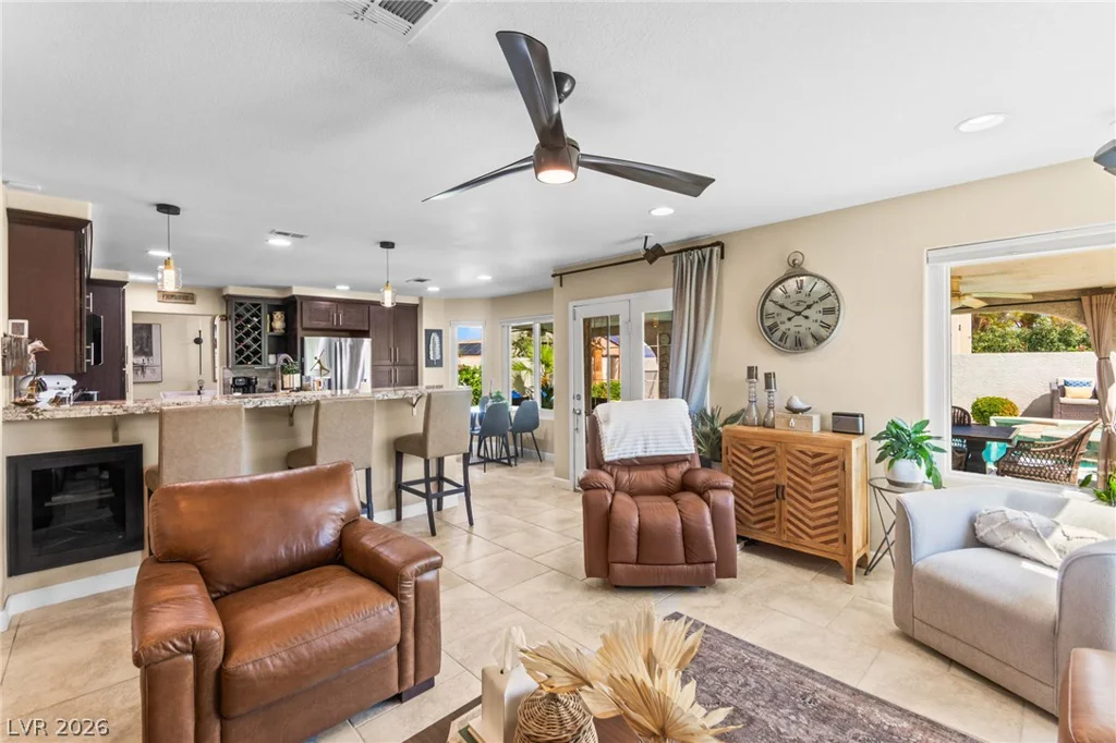 280 Willow Grove, Henderson, NV 89014