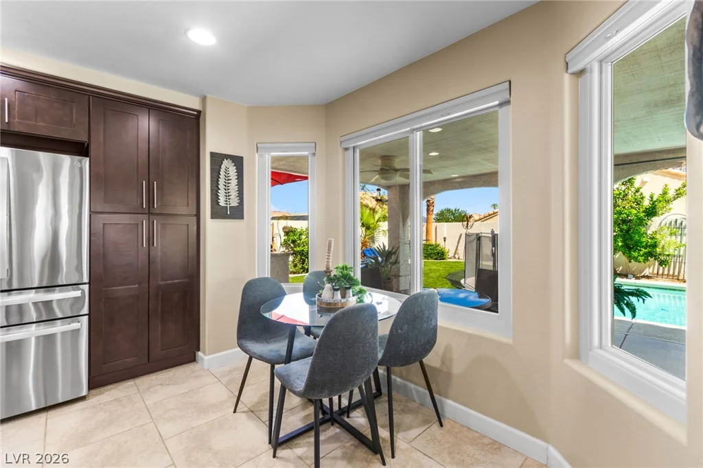 280 Willow Grove, Henderson, NV 89014