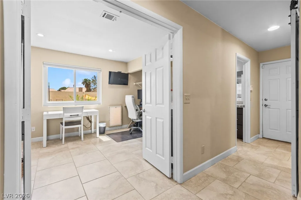 280 Willow Grove, Henderson, NV 89014