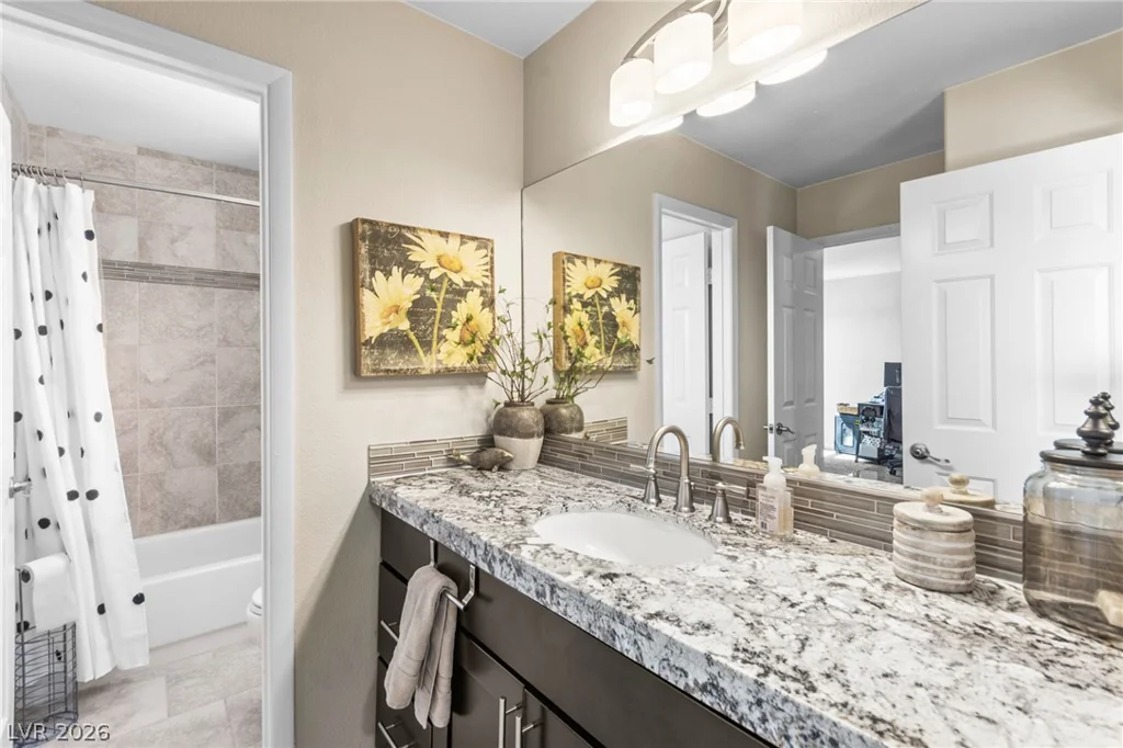 280 Willow Grove, Henderson, NV 89014
