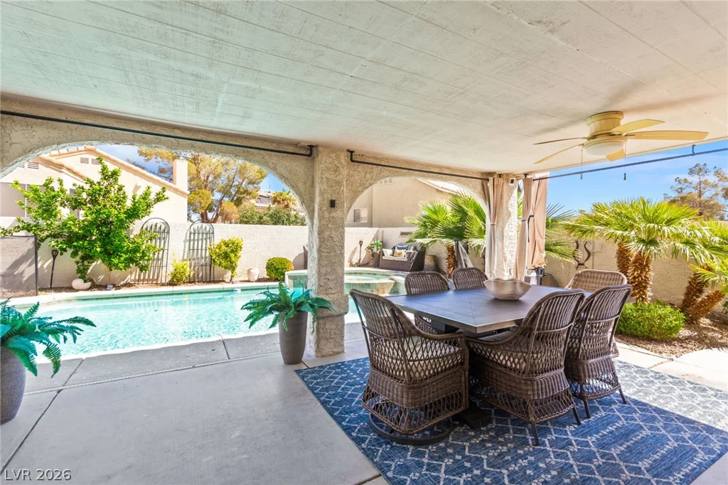 280 Willow Grove, Henderson, NV 89014