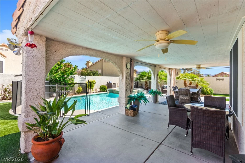280 Willow Grove, Henderson, NV 89014