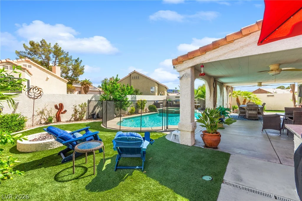 280 Willow Grove, Henderson, NV 89014