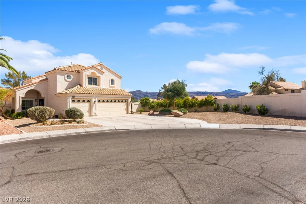 280 Willow Grove, Henderson, NV 89014