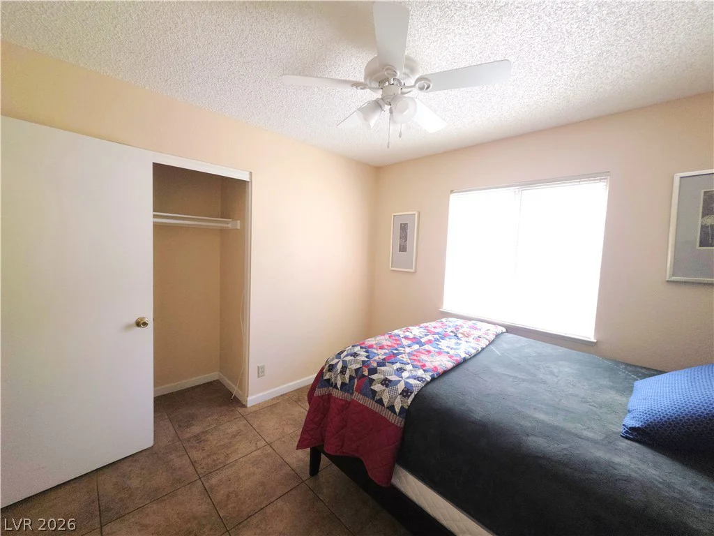 9408 Shellfish, Las Vegas, NV 89117