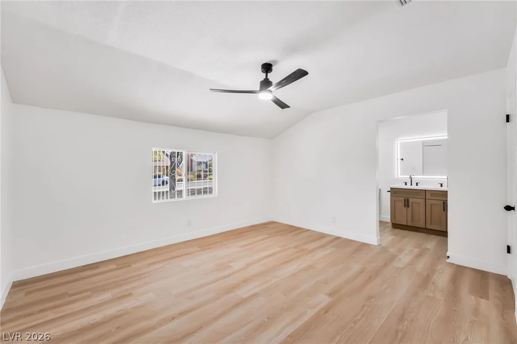 1813 Bracken, Las Vegas, NV 89104