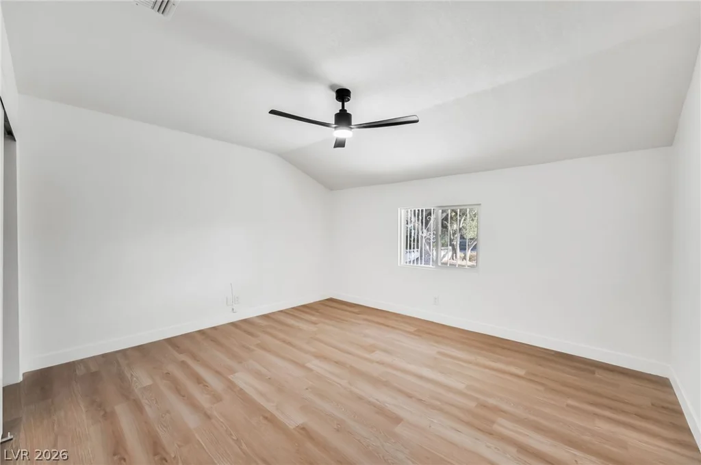 1813 Bracken, Las Vegas, NV 89104