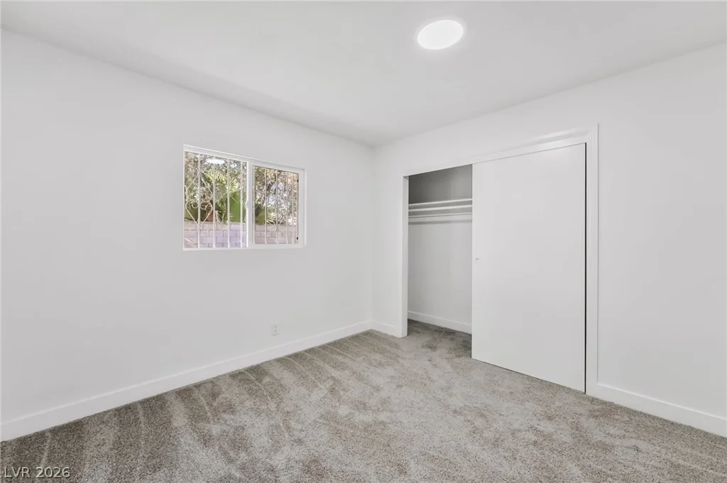 1813 Bracken, Las Vegas, NV 89104
