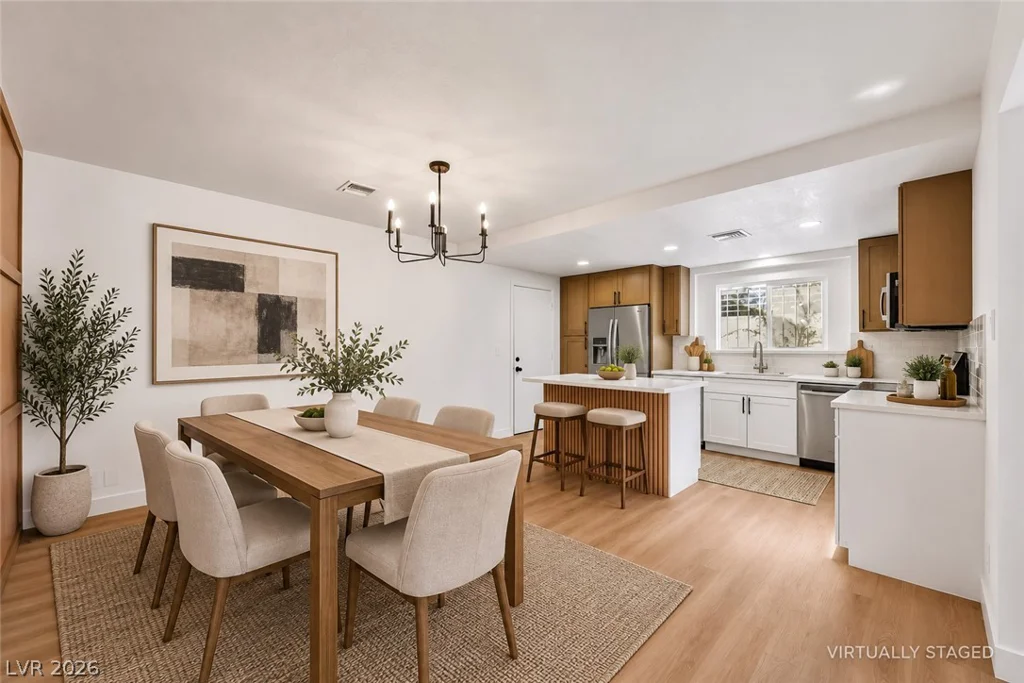 1813 Bracken, Las Vegas, NV 89104