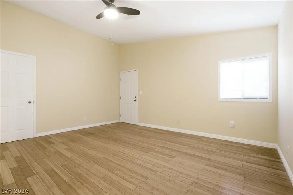 5656 Sea Breeze, Las Vegas, NV 89110