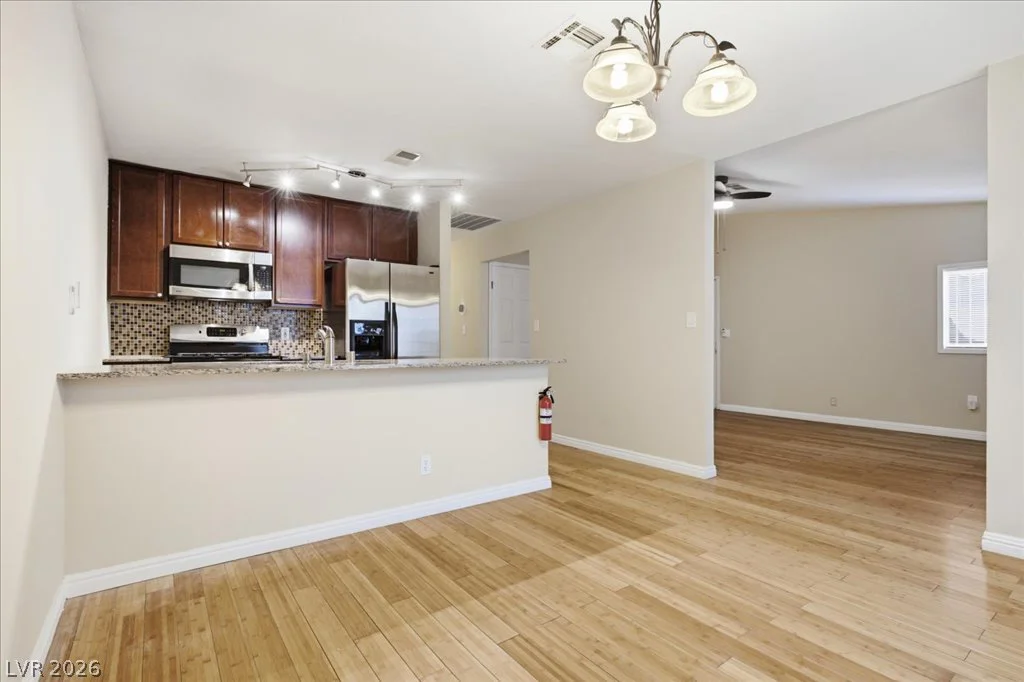 5656 Sea Breeze, Las Vegas, NV 89110