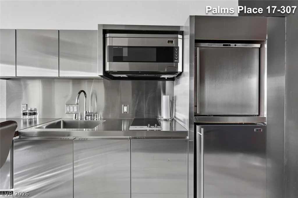 4381 Flamingo, Las Vegas, NV 89103