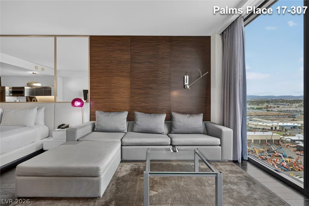 4381 Flamingo, Las Vegas, NV 89103