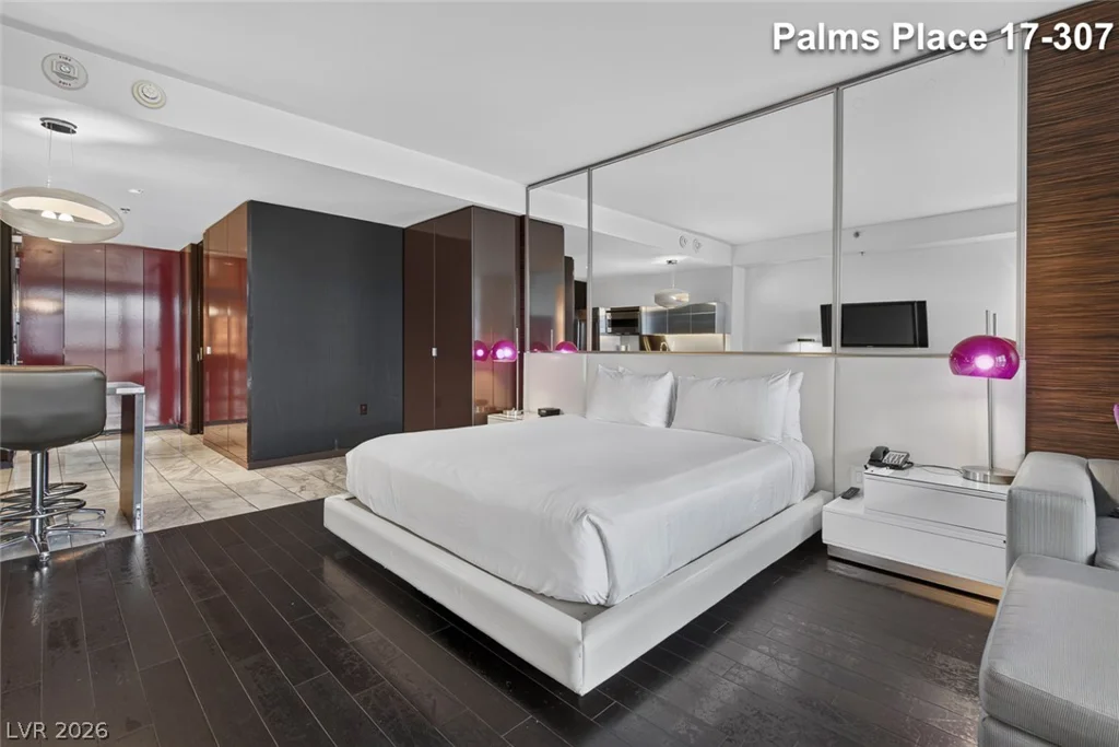 4381 Flamingo, Las Vegas, NV 89103