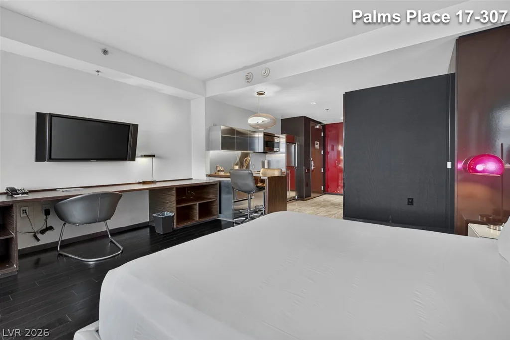 4381 Flamingo, Las Vegas, NV 89103