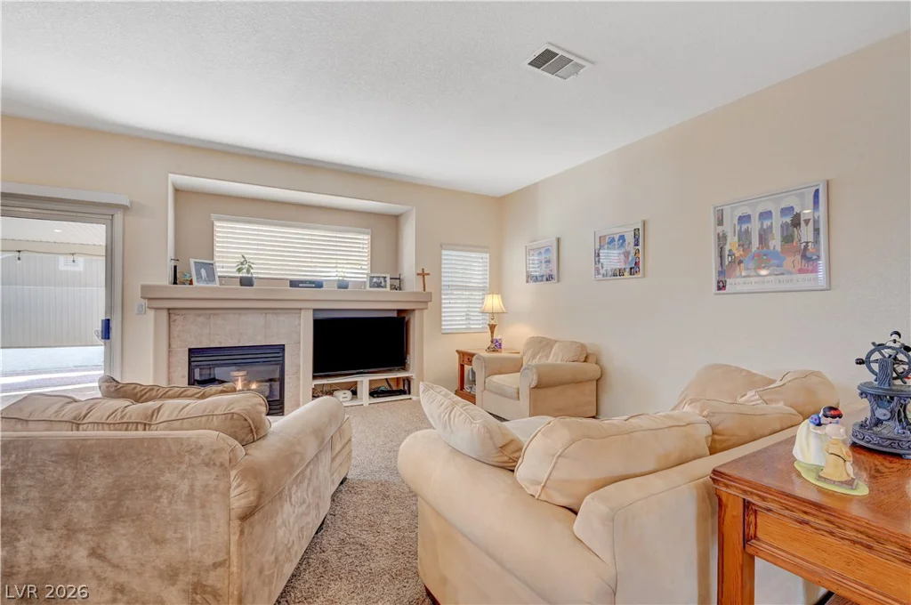 10255 Songsparrow, Las Vegas, NV 89135
