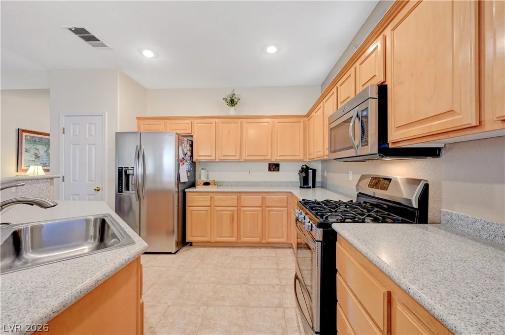 10255 Songsparrow, Las Vegas, NV 89135
