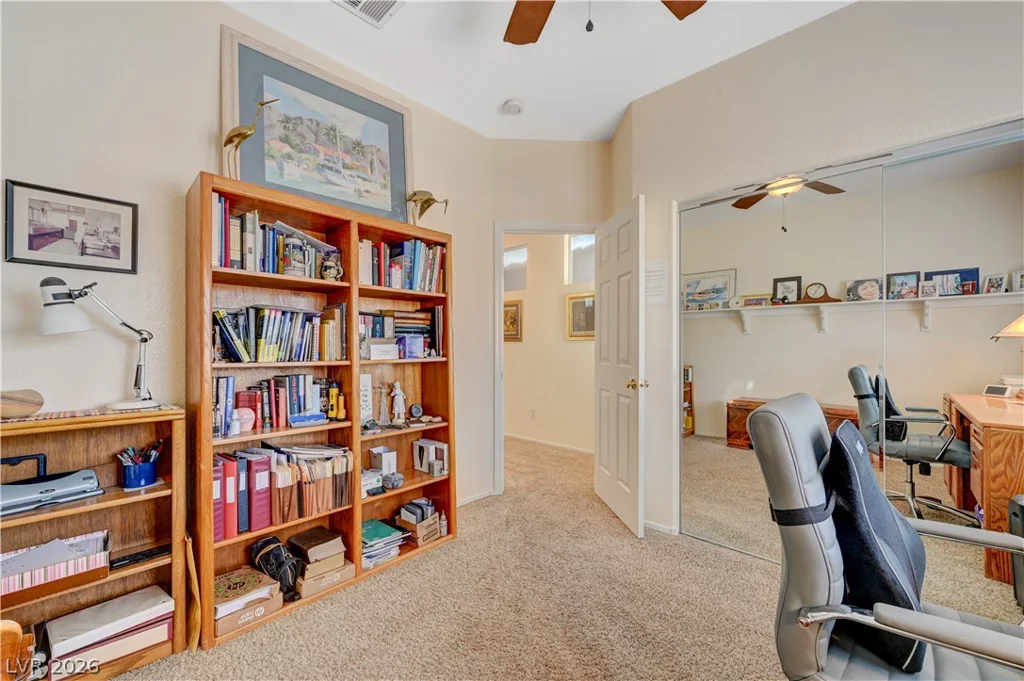 10255 Songsparrow, Las Vegas, NV 89135