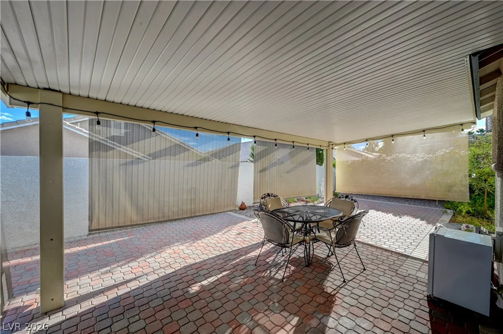 10255 Songsparrow, Las Vegas, NV 89135